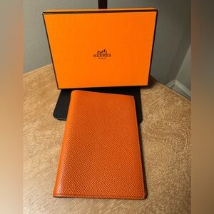 Hermes Orange Passport Holder. Authentic, New in Box, Giftable